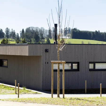Nature Village – N°18 – 4 Personnes Lodge