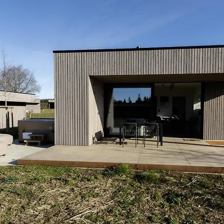 Nature Village – N°18 – 4 Personnes Lodge