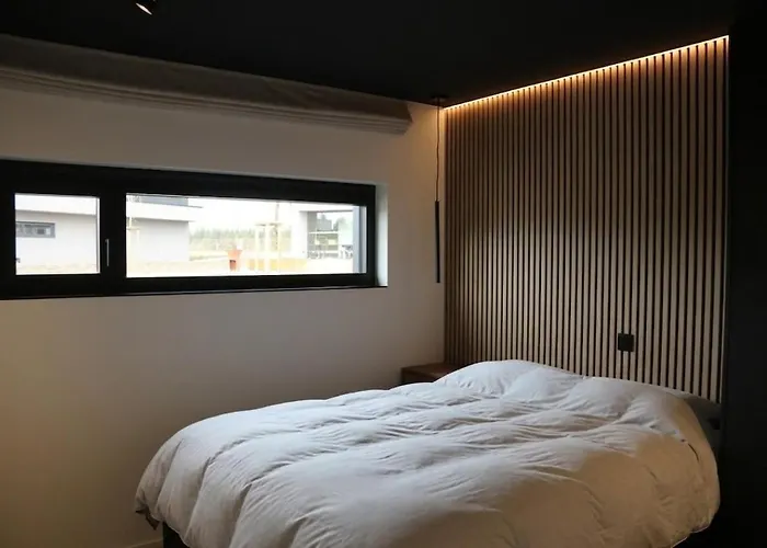 Nature Village - N°18 - 4 Personnes Avec Jacuzzi Jaktstuga Bullange